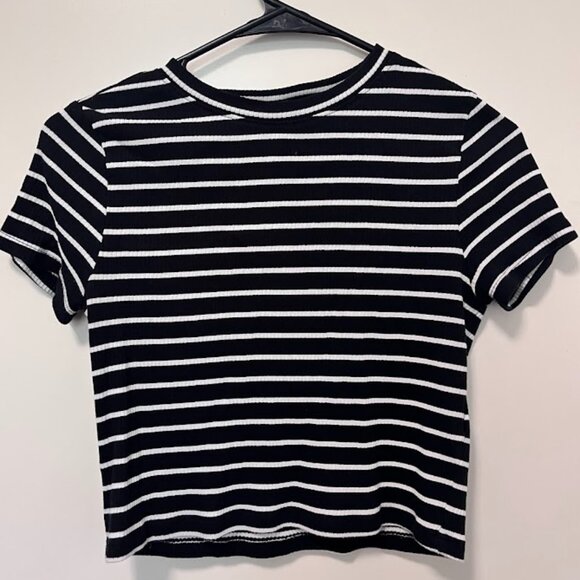 Striped crop top - Picture 1 of 1